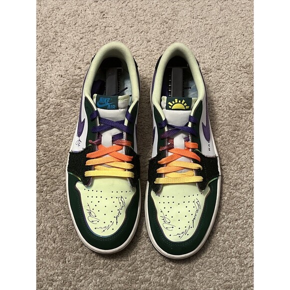 Mens Size 10.5 Nike Air Jordan 1 Retro Low OG Doernbecher Used main image 4